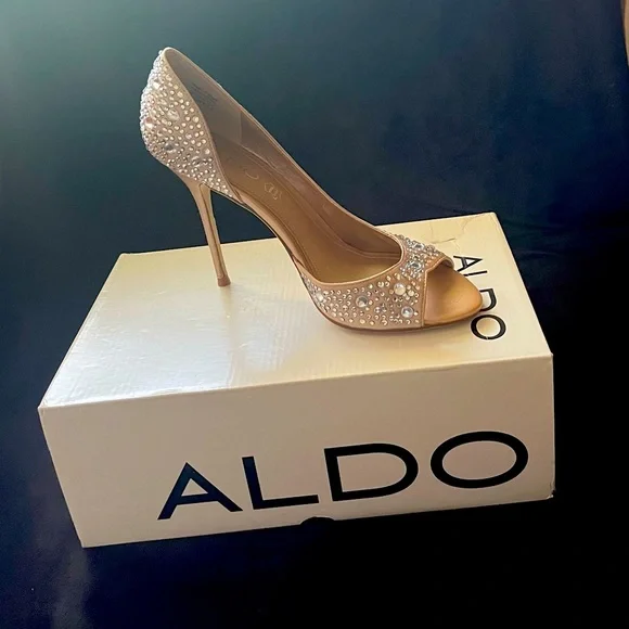Aldo | Shoes | These Shoes Have Never Been Worn Selling For  display picture 2